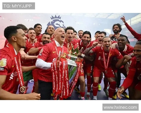 英超联赛激烈角逐，利物浦逆袭领跑！